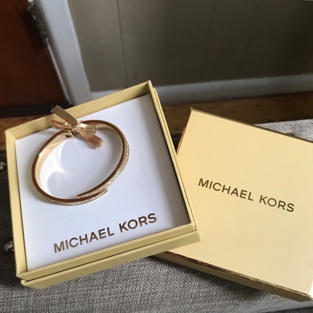Michale Kors Cuff